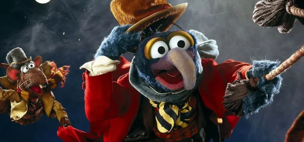 muppet with long hooked beak